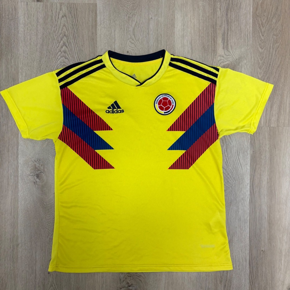 Columbia National Team Yellow Soccer Jersey Size Medium